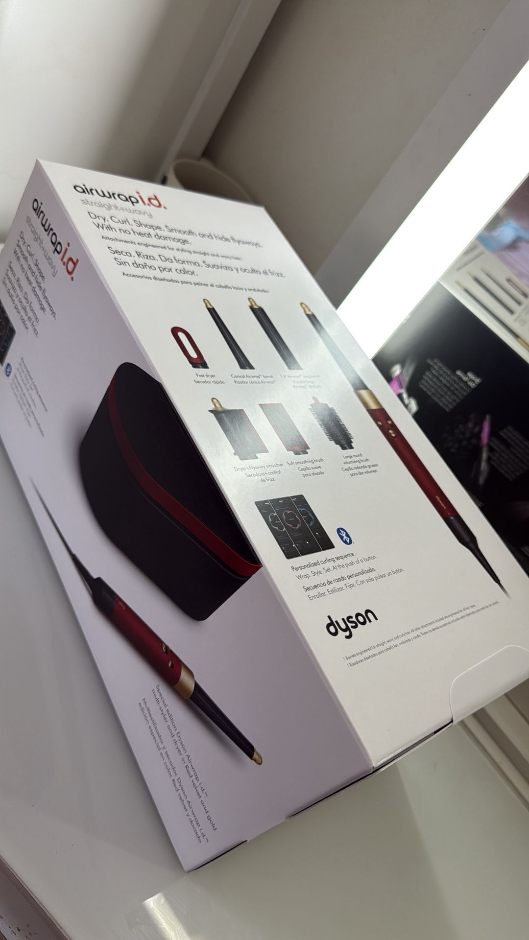 Dyson Airwrap i.d. Red Velvet Color