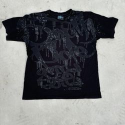South Pole black tshirt size medium 