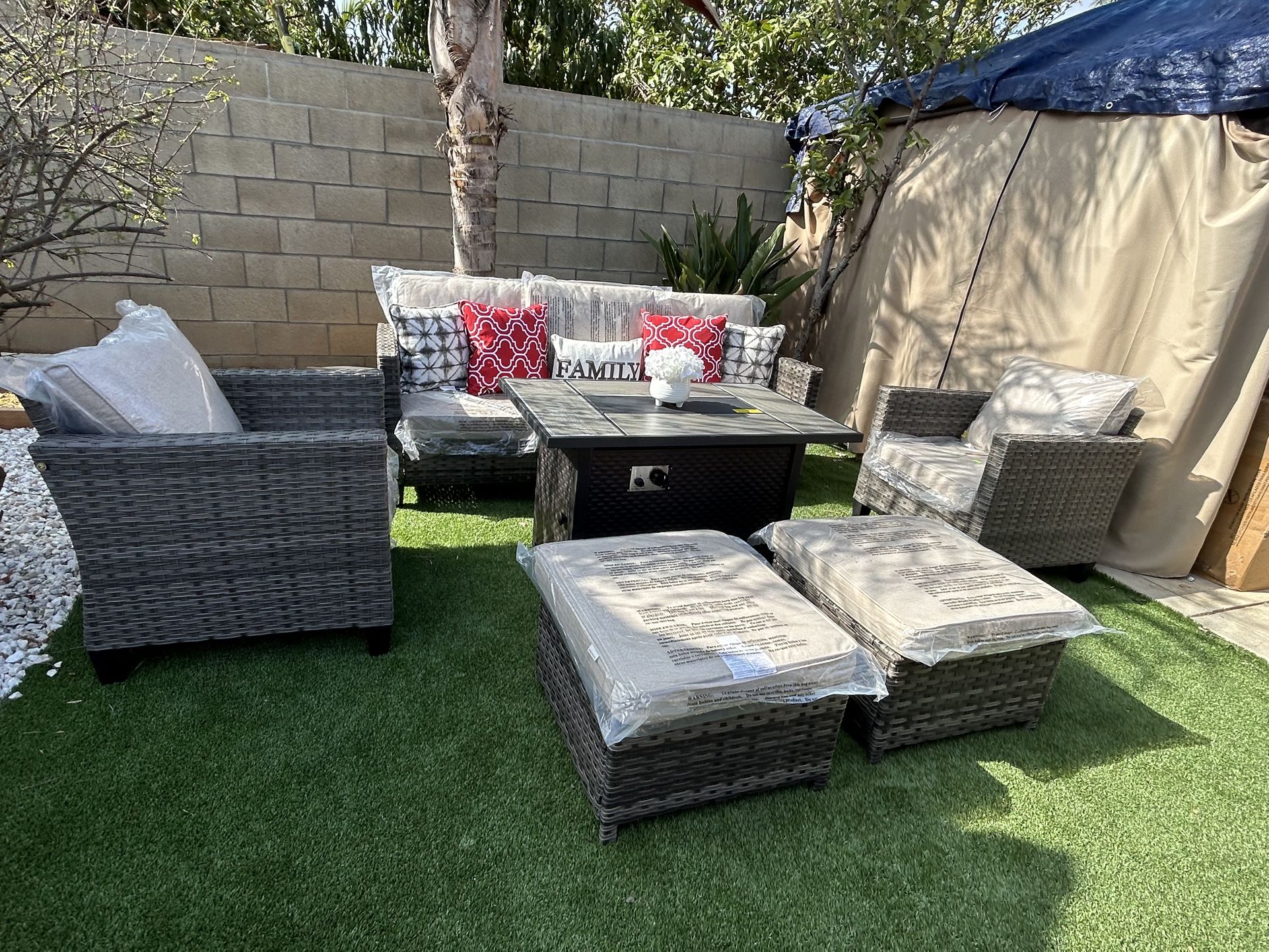 Brand New Patio Outdoor Furniture Set With Fire Pit