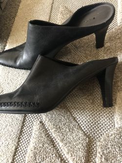 Apt 9 Mule Heel 