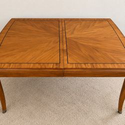 Expandable Wood Dining Table – Seats 6 to 10 – $50