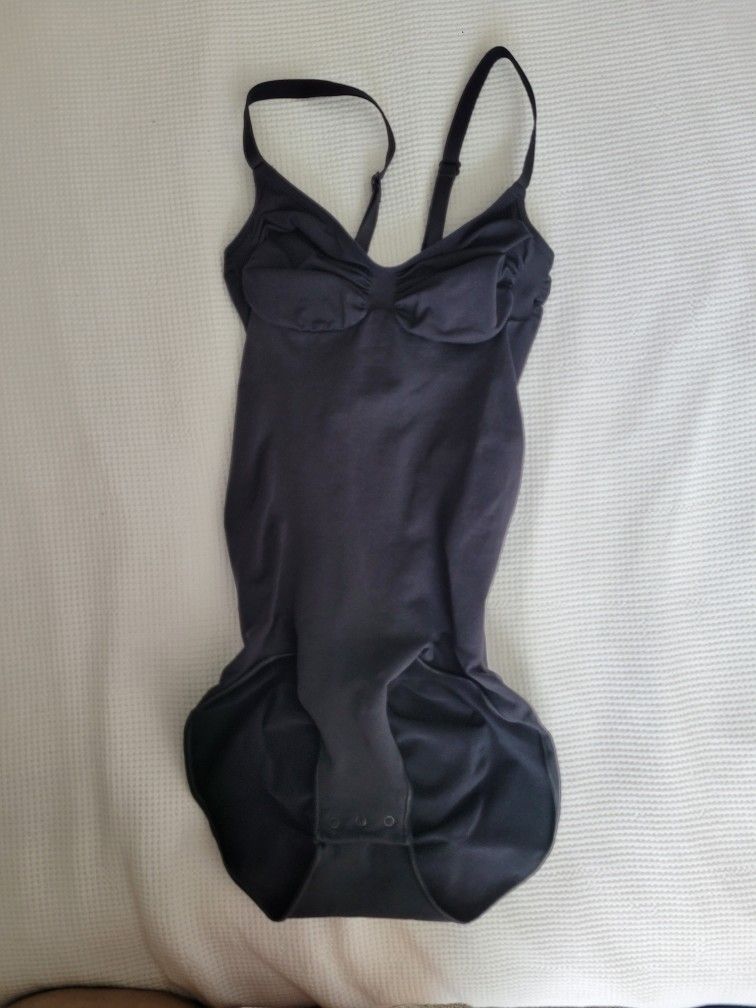 Skims Bodyshaper