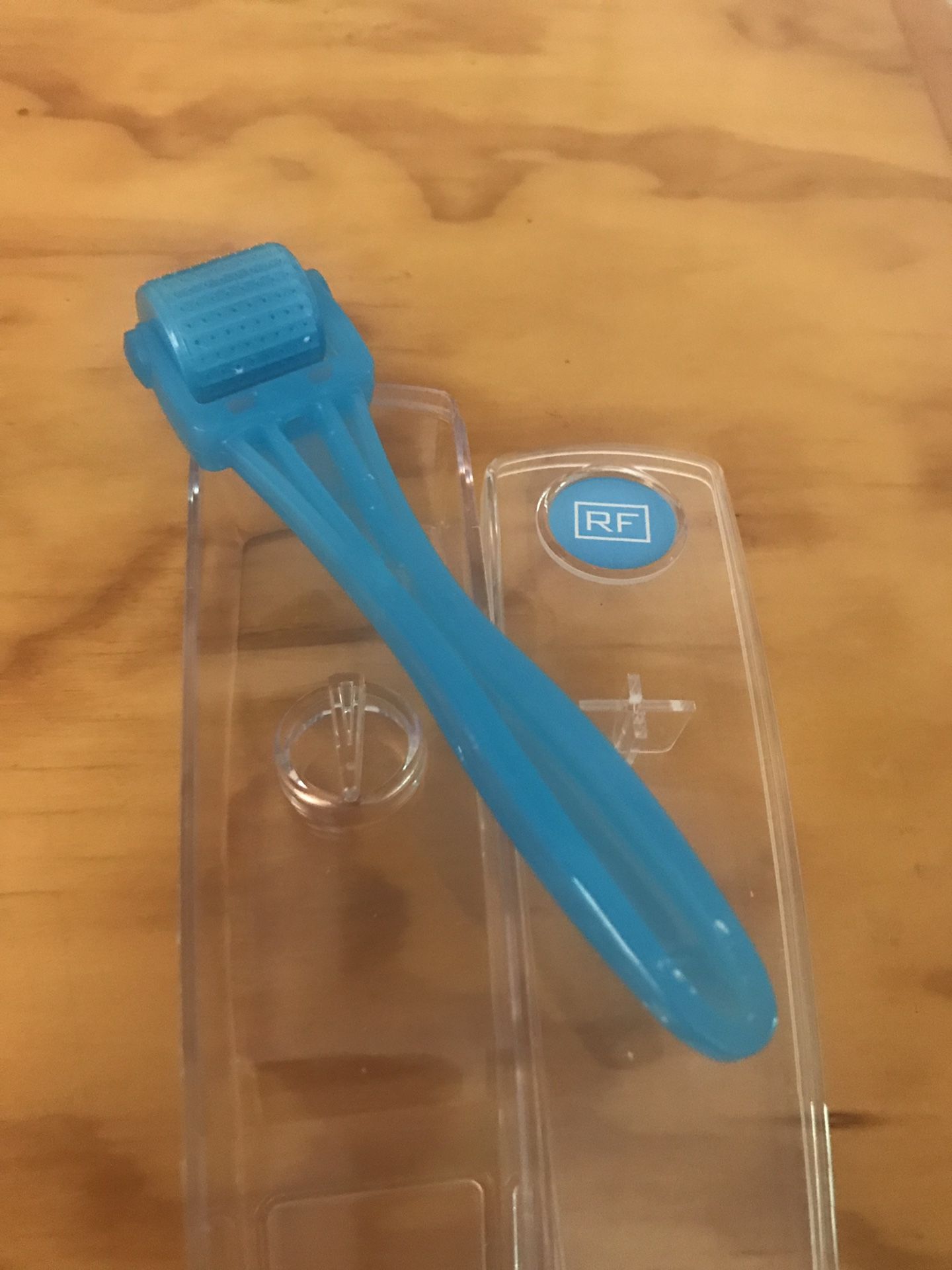 Rodan & Fields AMP MD Roller