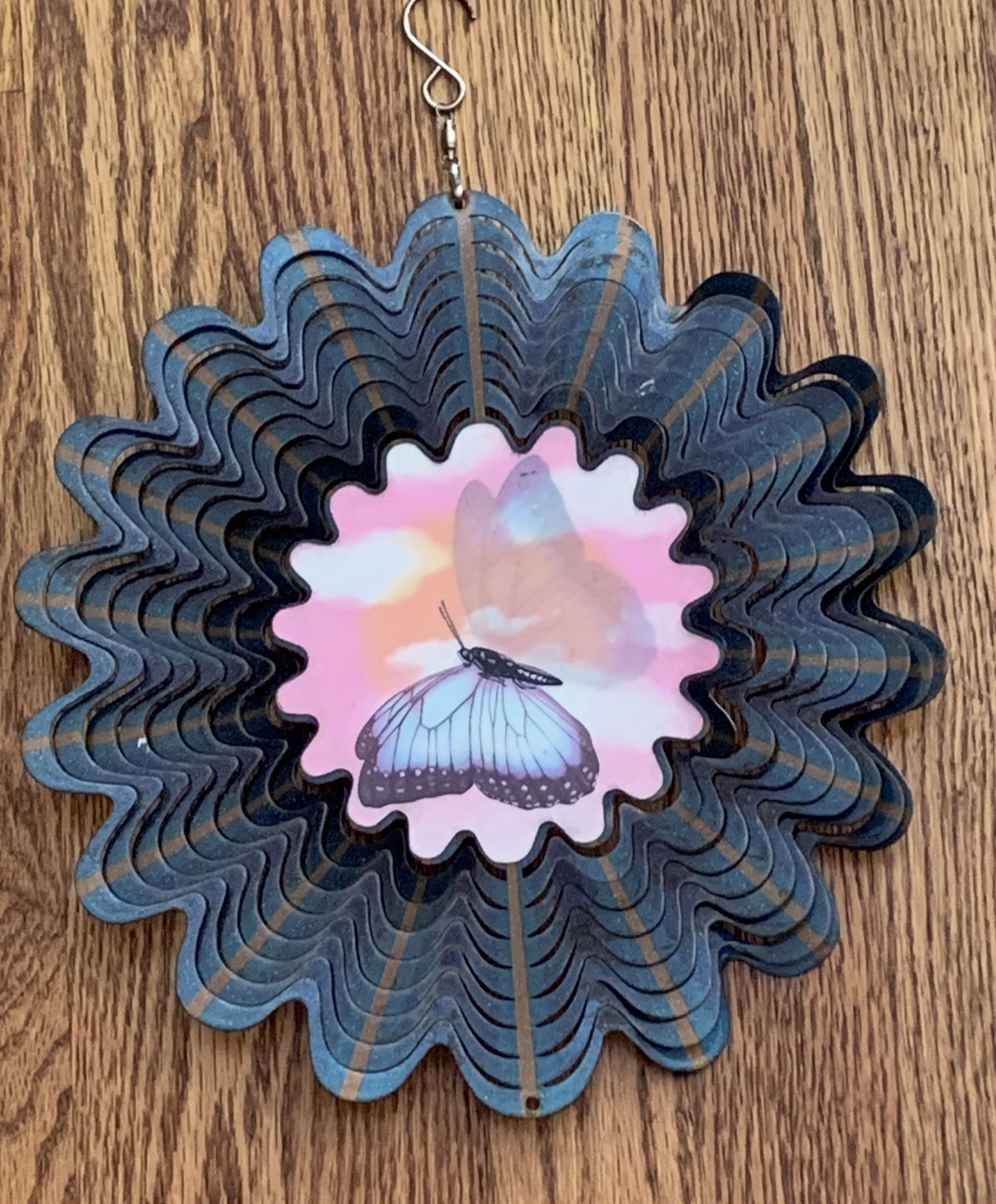 Yard Spinner & Garden Art