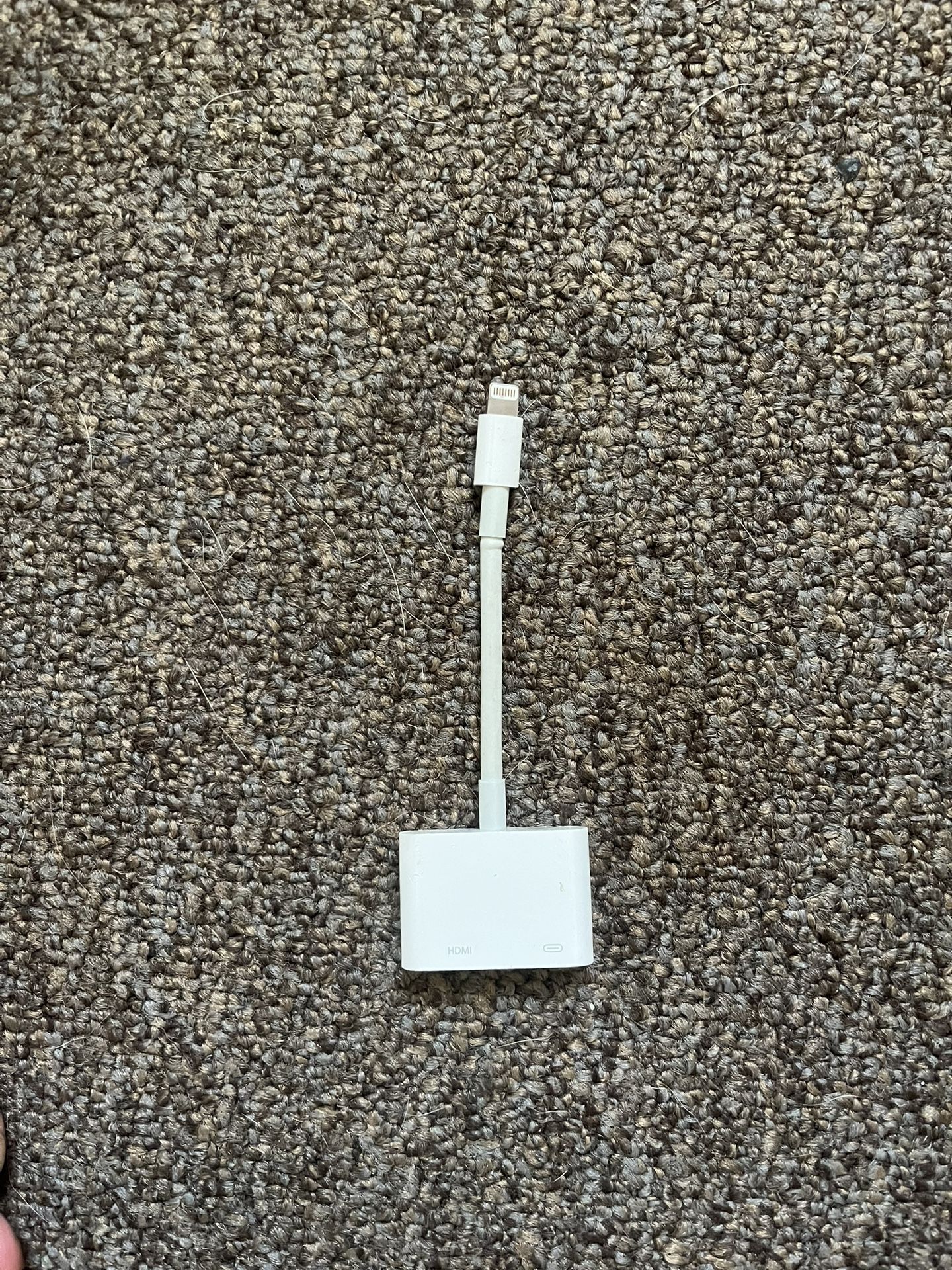 Apple Lightning HDMI adapter