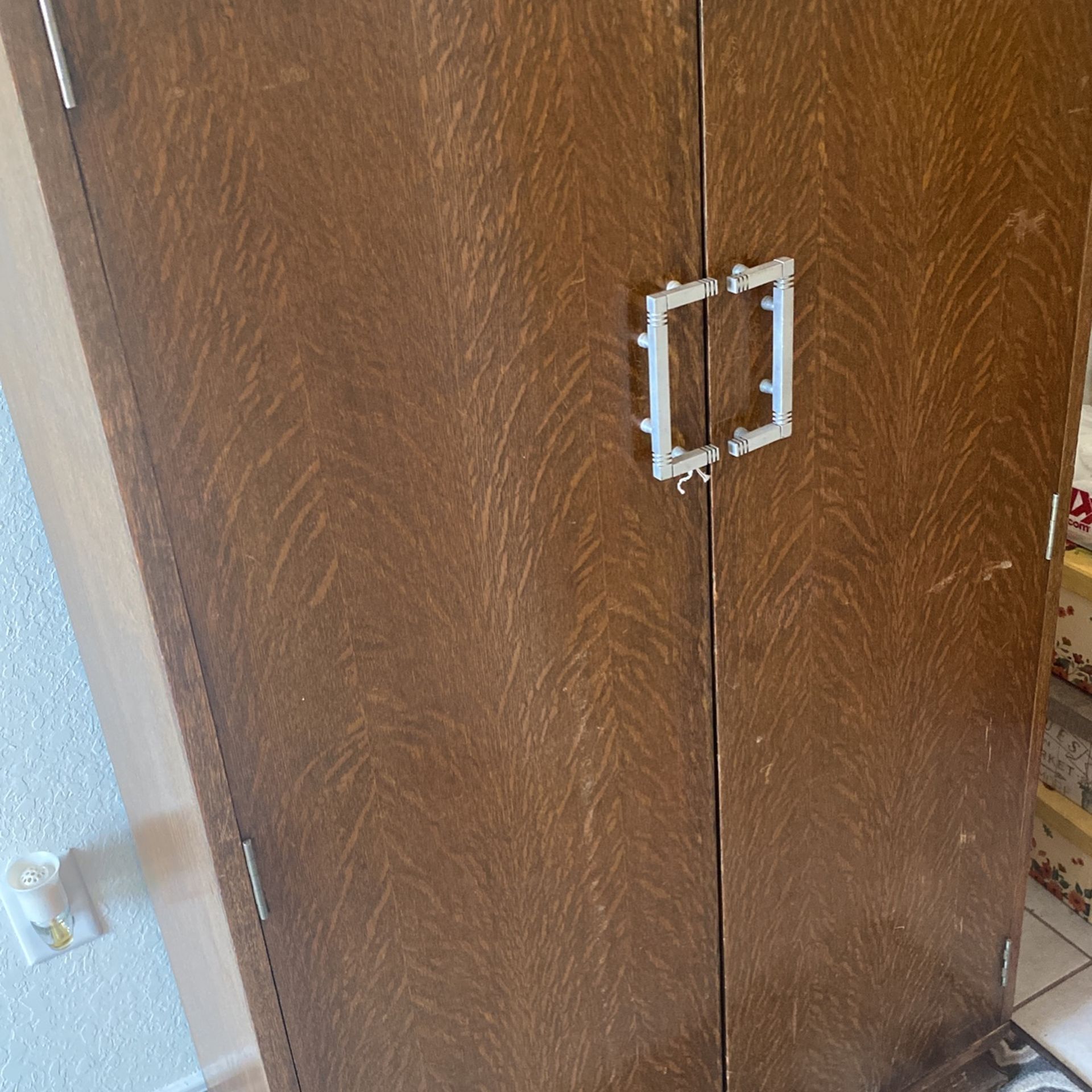 Antique armor52x32 Collectibles & Art