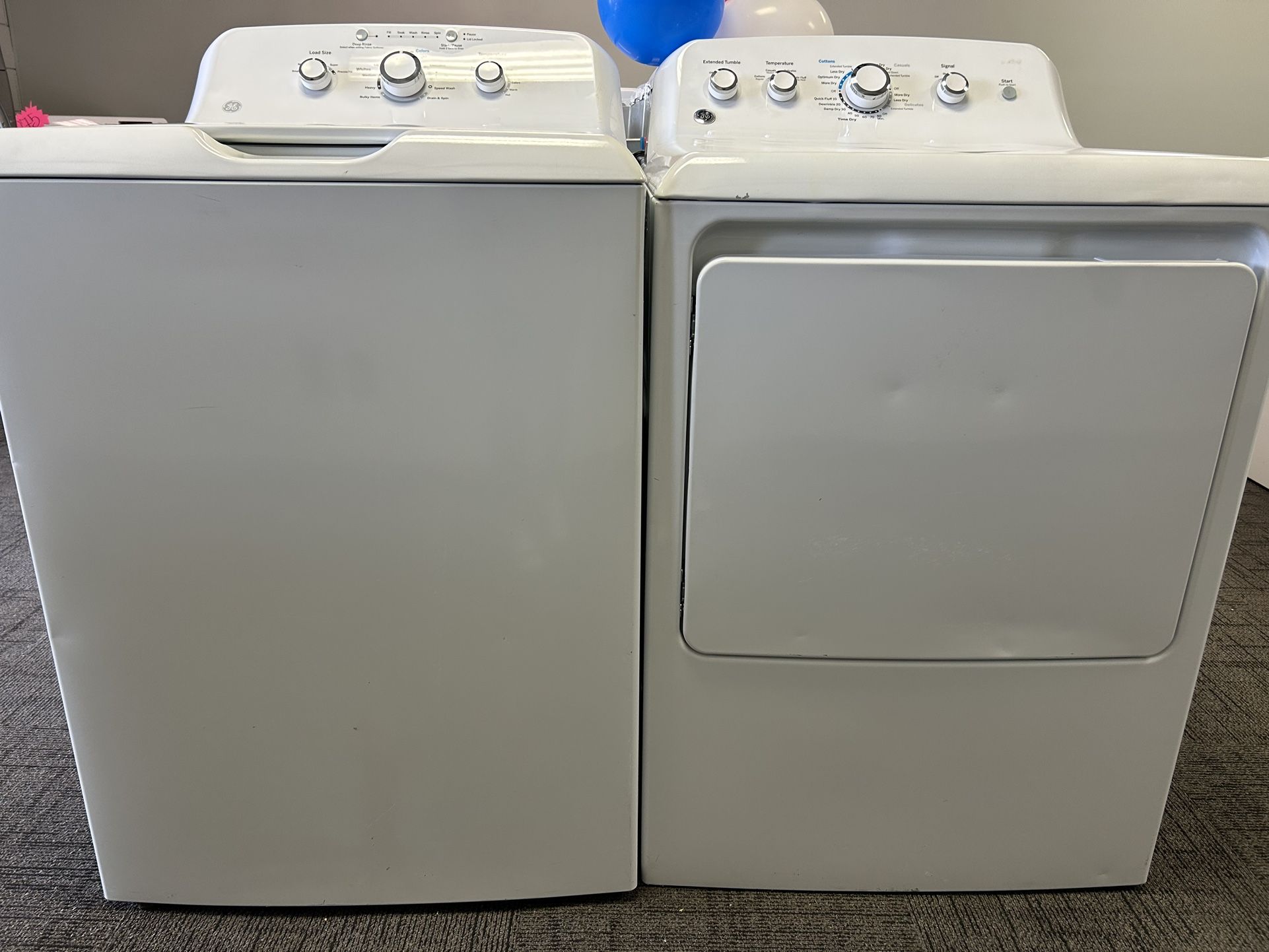 GE WASHER AND DRYER SET