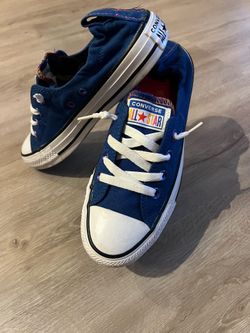 Navy blue Converse