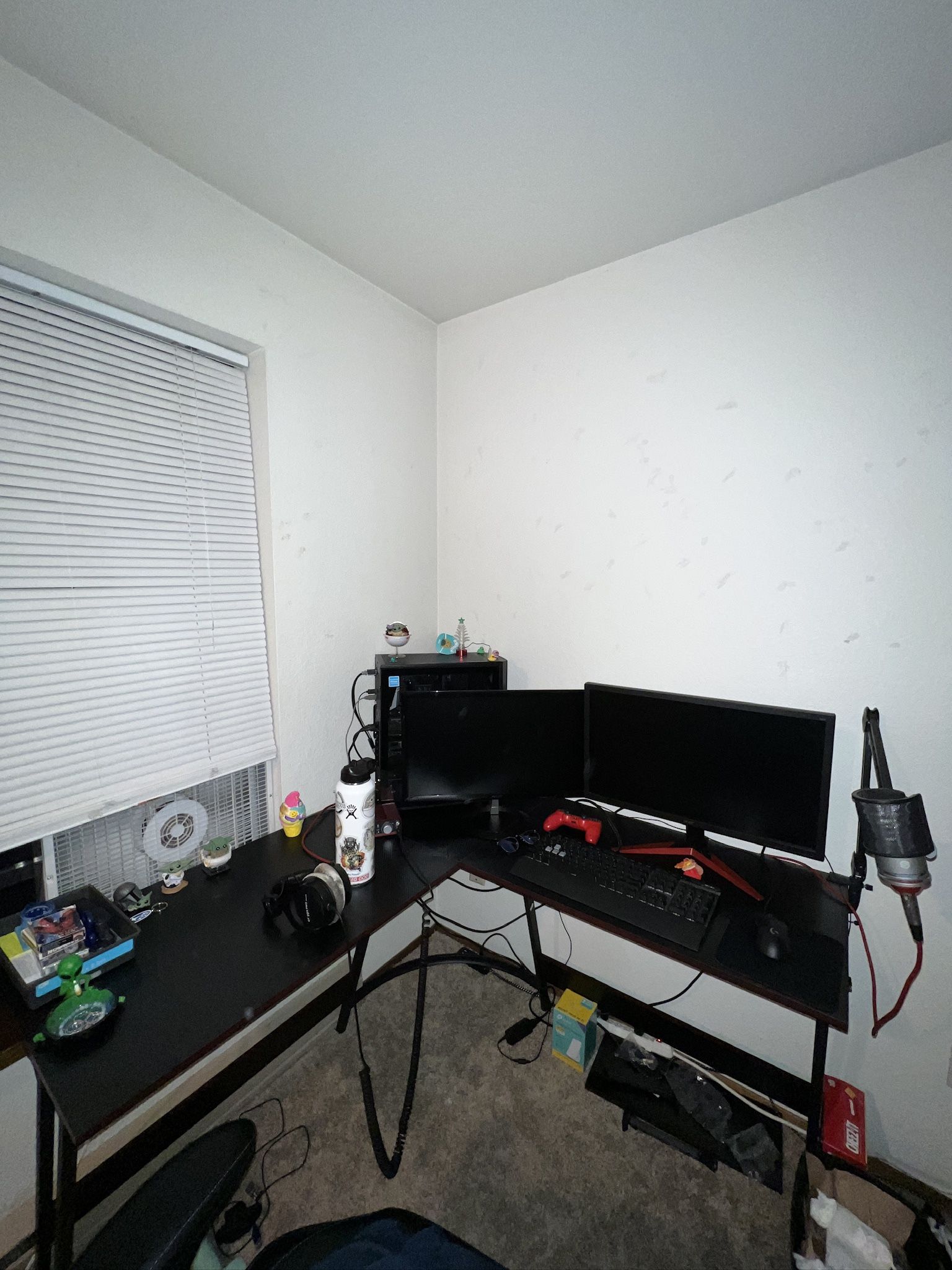 L Shaped Desk