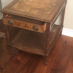 Hekman Side Table