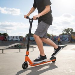 NEW Scooter Skateboard 