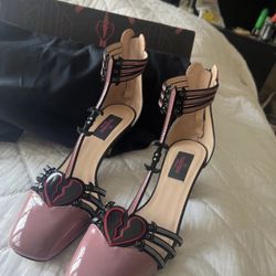 Valentino Garavani Broken Hearts Heeled Shoes 
