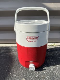 Coleman 2 Gallon Water jug 