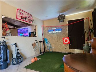 Golf simulator optishot 2