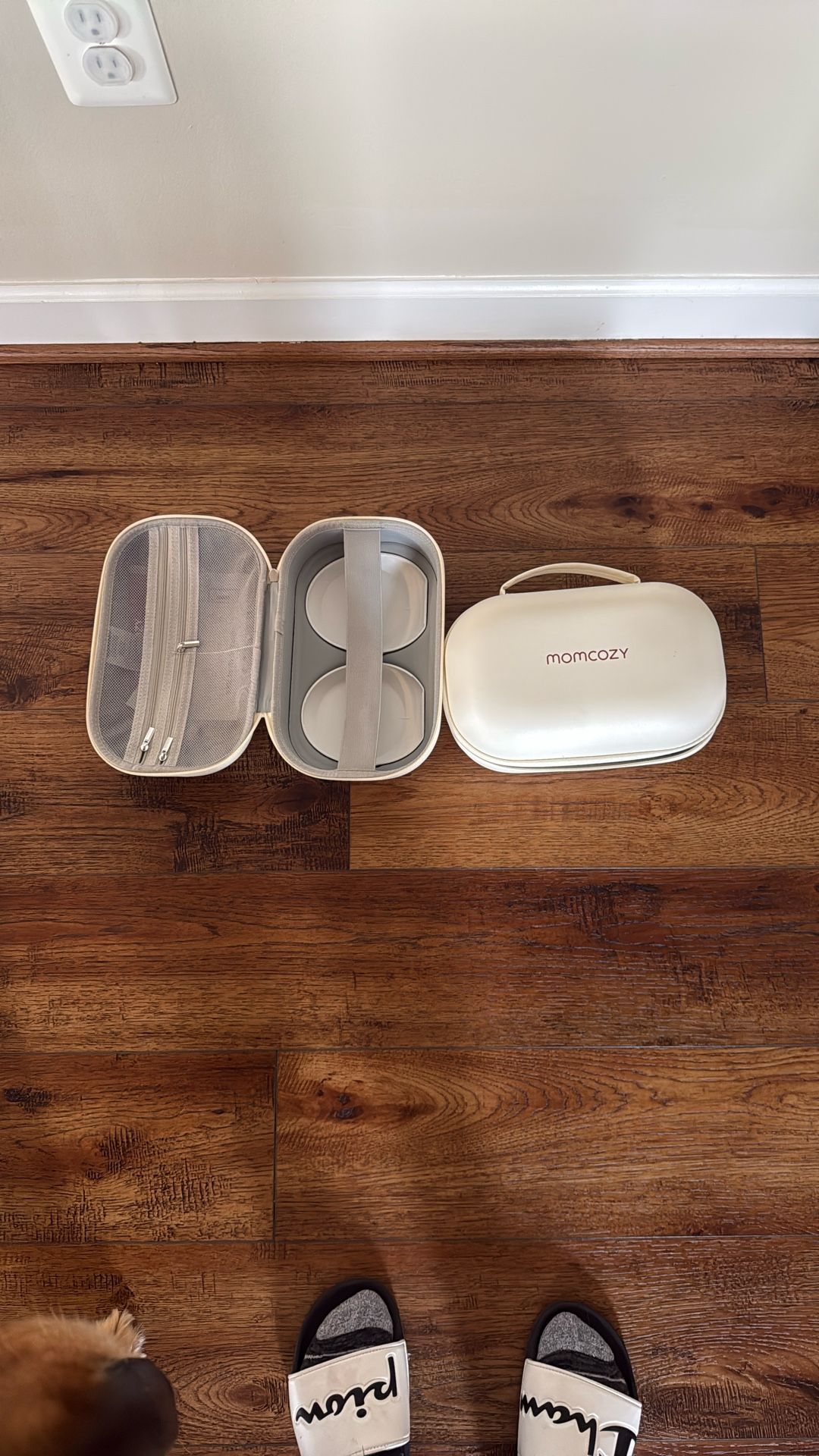 MomCozy M9 DOUBLE Breast Pump