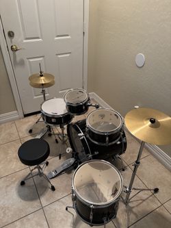 Drum set
