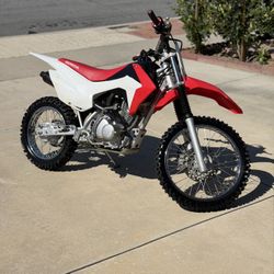 2017 Honda CRF 125
