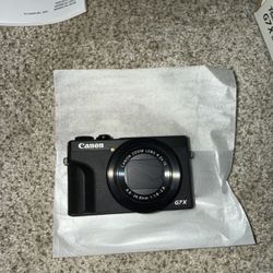 Canon Camera G7x Mark III