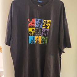 LIKE NEW Men's The Walt Disney Family Museum Black T-shirt Size 2XL (SE San Diego)
