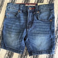 NWT Tommy Hilfiger Toddler Boy Shorts 2 Years 
