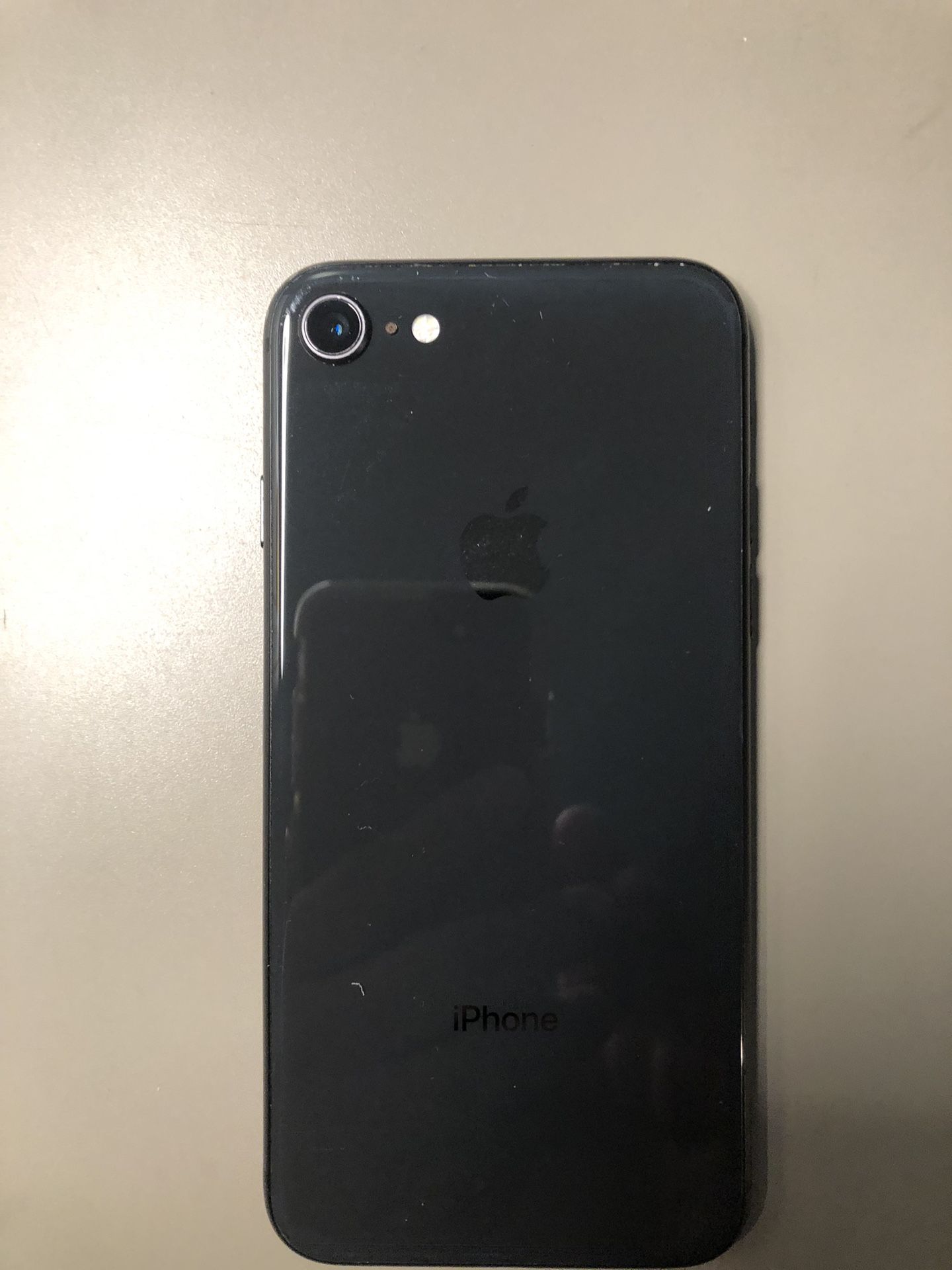 Apple iPhone 8 64GB T Mobile Unlocked!