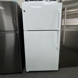 Refrigerator White 