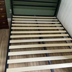 Double/Queen Black Metal Bed Frame With Wood Slats