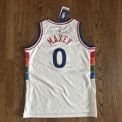 NWT Youth Large Nike Tyrese Maxey Philadelphia 76ers City Edition NBA Swingman Jersey