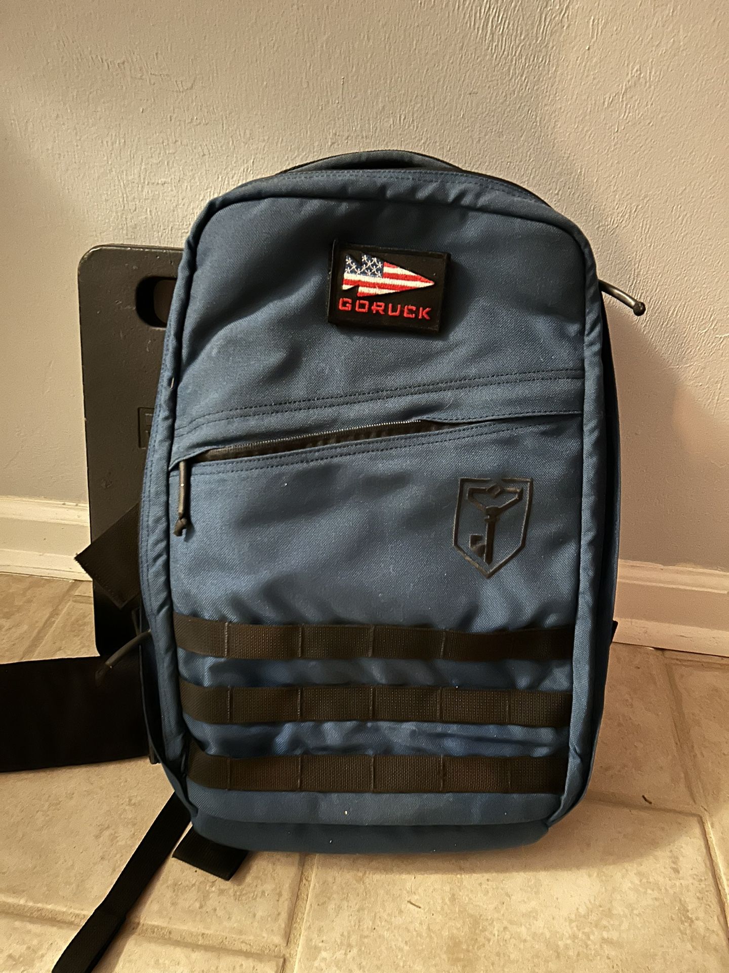GO RUCK BACKPACK AND PLATES