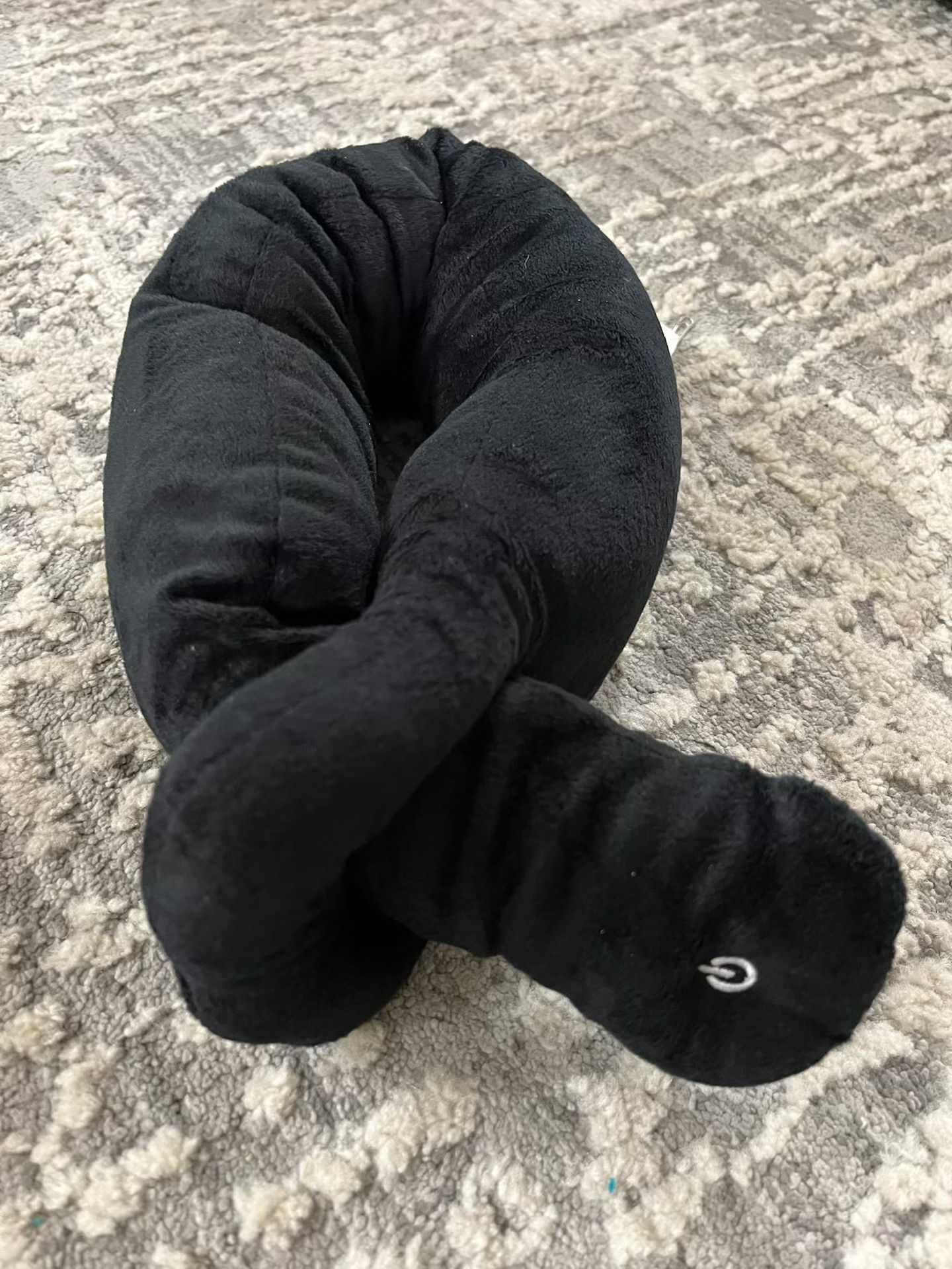 Massage Adjustable Neck Pillow w/bag & Battery