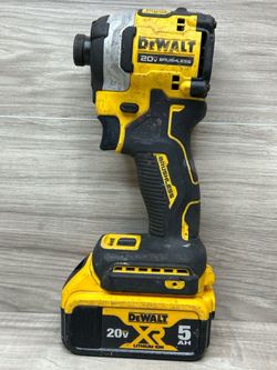 DeWALT DCF850 20V MAX Atomic Brushless 1/4-Inch Impact Driver Set (PO1025074)