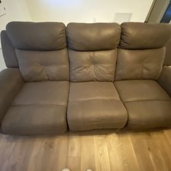 Couch With Recliner 