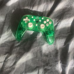 Nintendo Switch Controller.