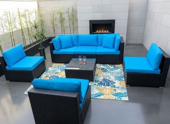 New Inbox Patio Furniture Set - $489 - we also finance and Deliver, $54 down