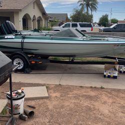 1985 Glass Stone  Boat 175 Murry Motor