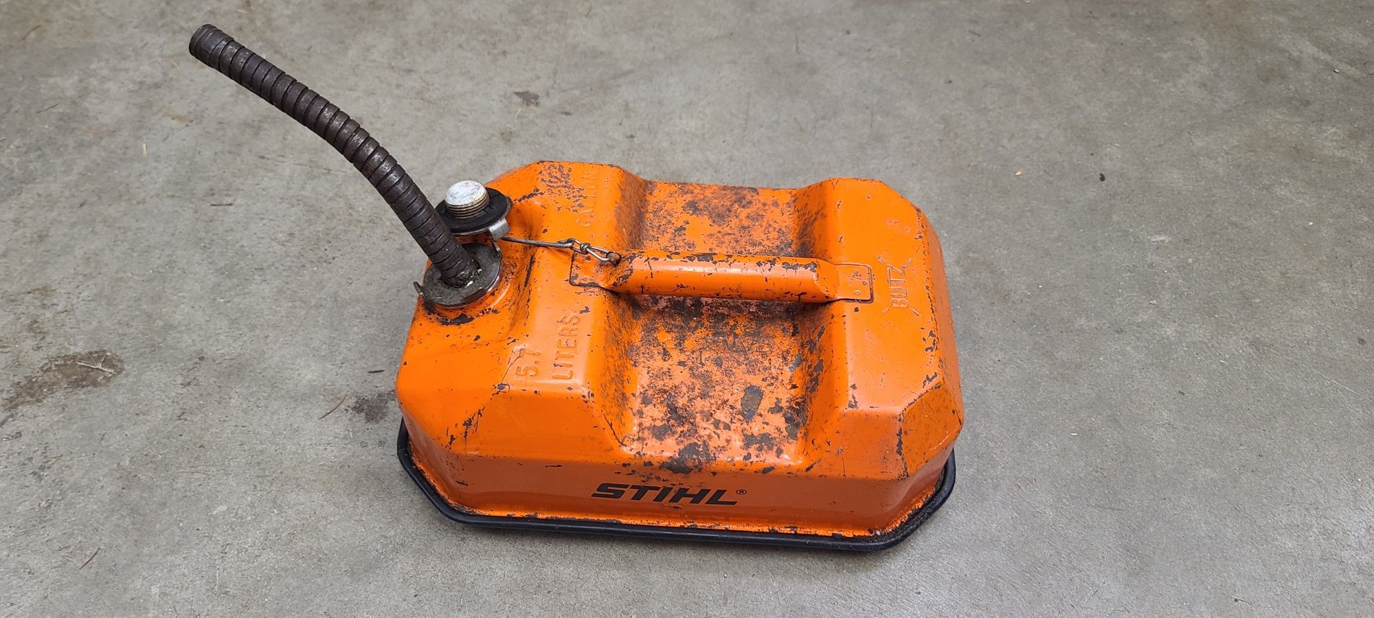 Vintage Blitz USMC Stihl 1 1/2 Gallon Gas Can 