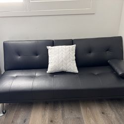 Love Seat/sofa