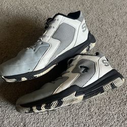Boys  Shaq Basketball Court Shoe Size 8M Shaq