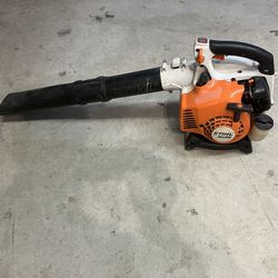 STIHL. SH85 Leaf Blower Excellent Condition Price Is Firm