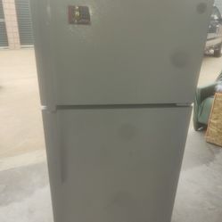 Ge Refrigerator And Microwave