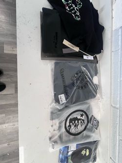 Clothes- streetwear
