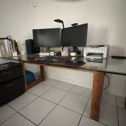 Beautiful Glass Top Table. 8 Seats. Custom Made Base 