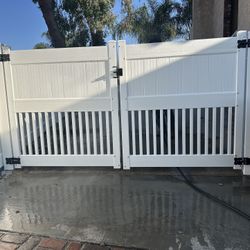 Vinyl Fence 