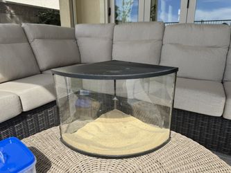 6 Gallon Corner Aquarium