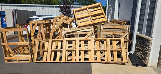 FREE Pallets - Pick-up Only-SEE DESCRIPTION