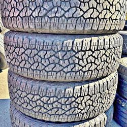 Vendo 275/65/R20 Goodyear Las 4 Llantas Por $180