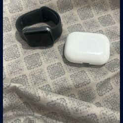 AirPods And Apple Watch 