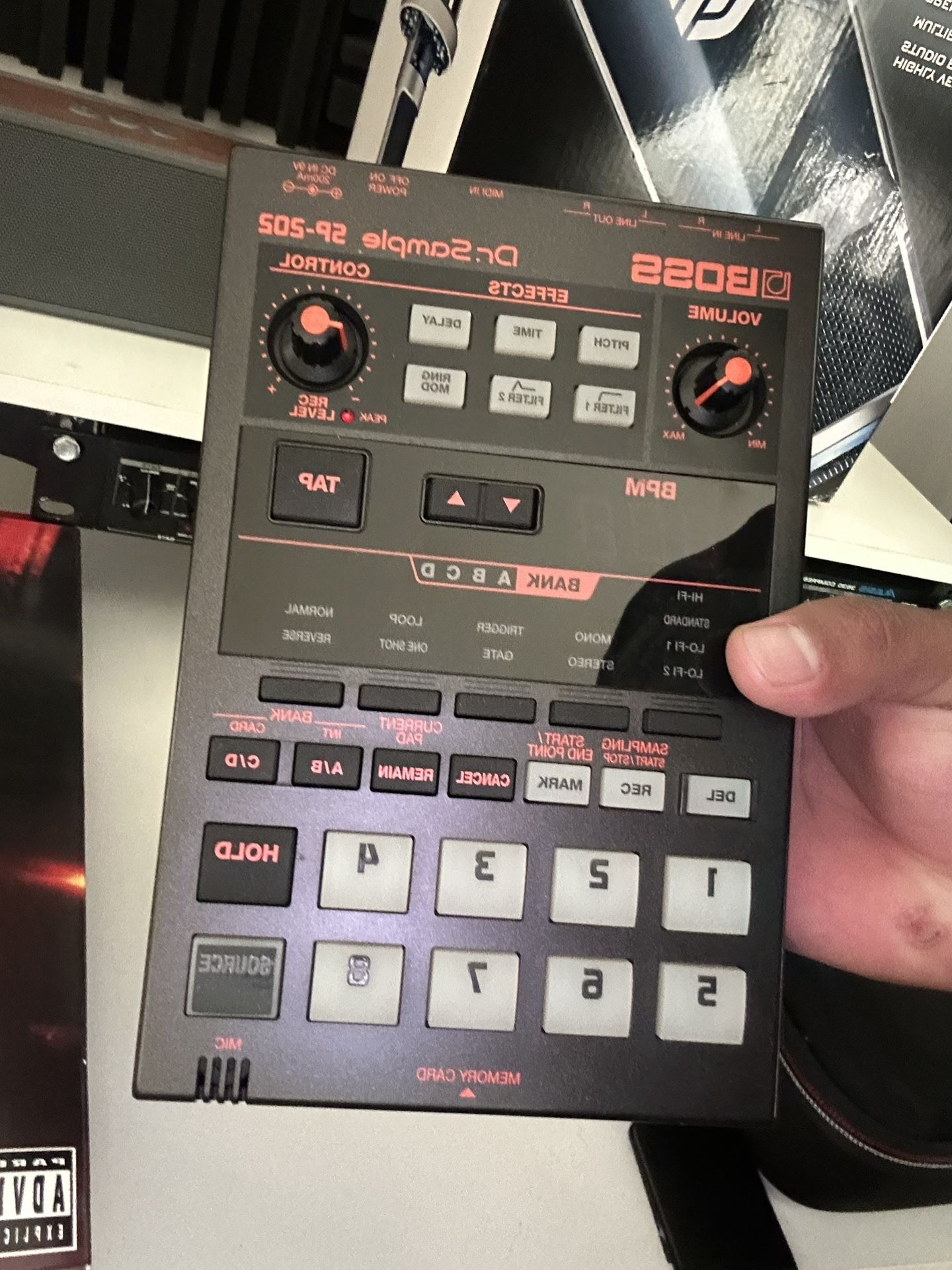 Boss Dr Sample Sp 202