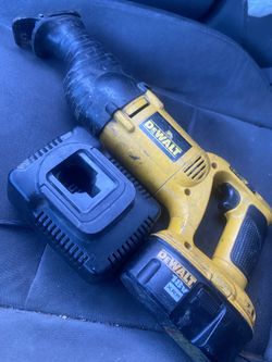 Dewalt Sawzall w/charger