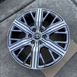 2023 Capstone tundra rim 22’